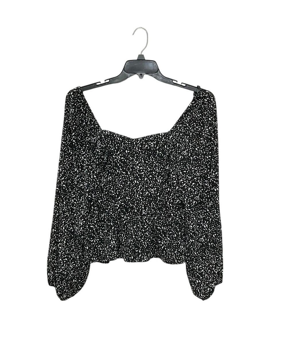 V ery J Crop Black/White Ruffle Front Peplum Top Size Medium Gathered Sleeves